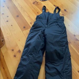 Bib snow pants